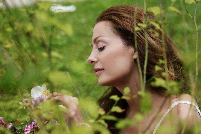 Dlaczego warto stosować kosmetyki naturalne? 7 najważniejszych powodów