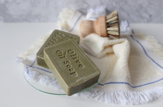 Kosmetyki naturalne i akcesoria pielęgnacyjne w duchu zero waste